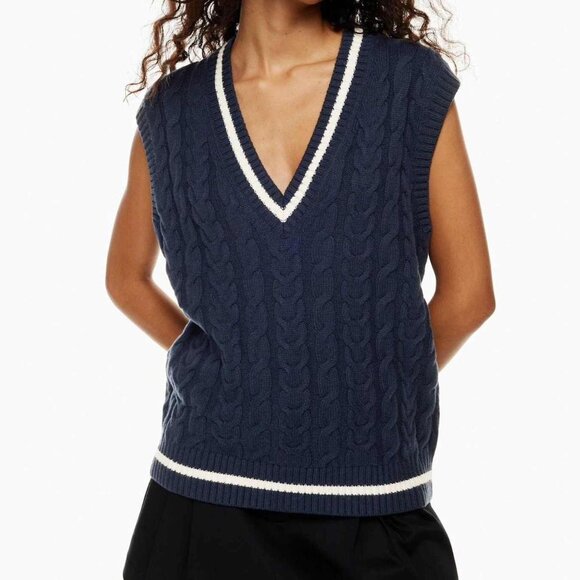 Aritzia Sunday Best Navy Sweater Vest - Picture 3 of 7
